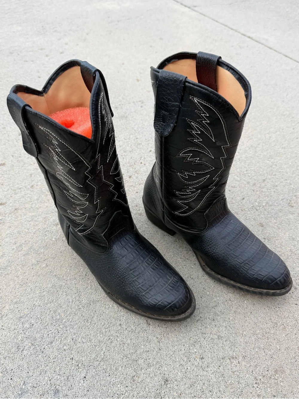 Boys Black Western Cowboy Boots - Classic Stitch Detail size 4.5 (see pic)